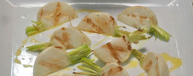 オリーブオイルと塩で美味しい！蕪のグリル